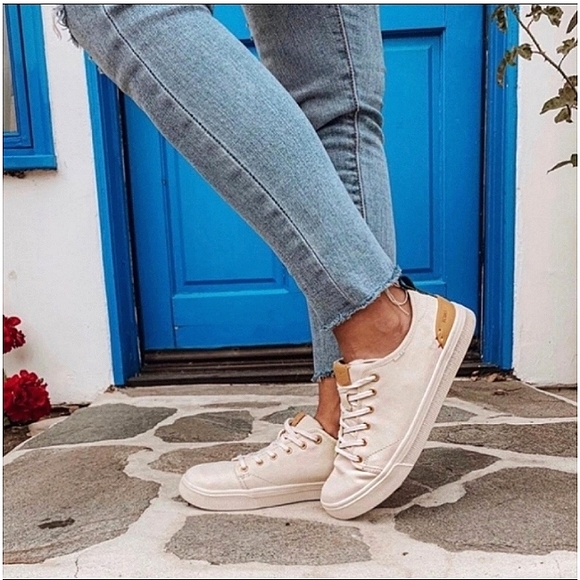 Toms Trvl Lite Canvas Sneaker Size 75 